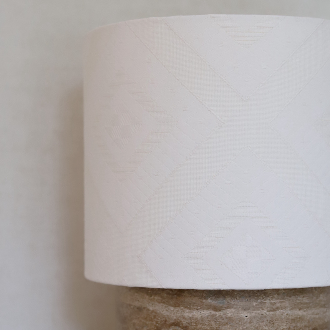 LEXIE white embroidered