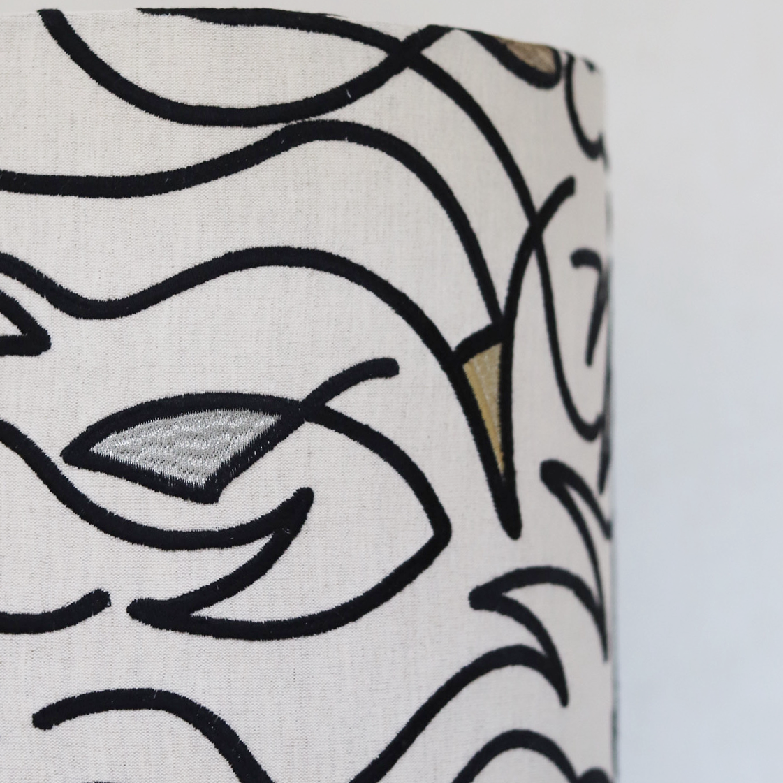 LEXIE beige black embroidery