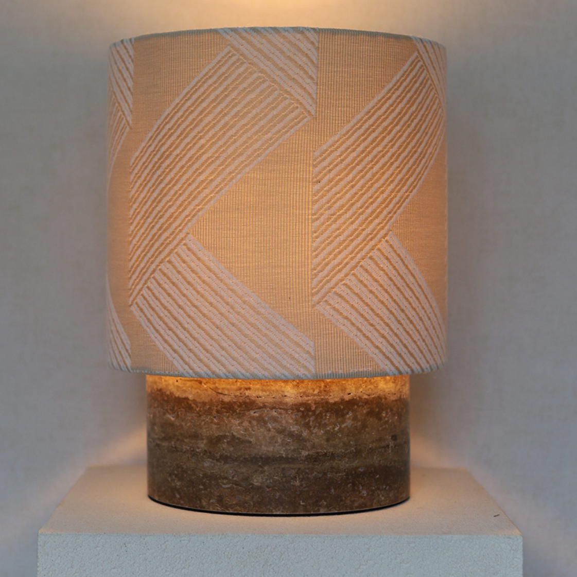 LEXIE white beige geo