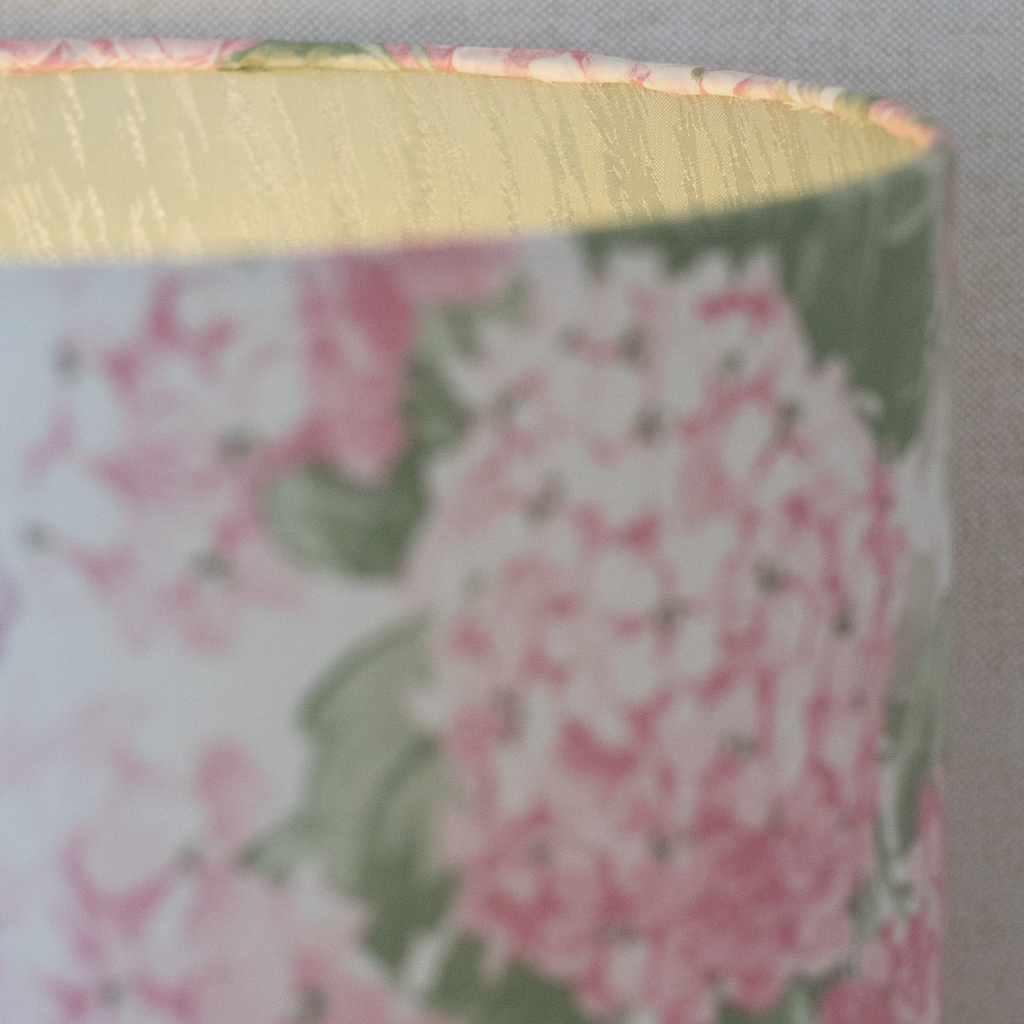 pink hydrangea lamp